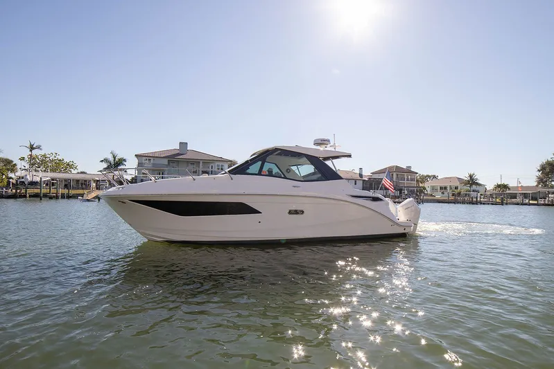 Vive Tu Vida Yacht Photos Pics 