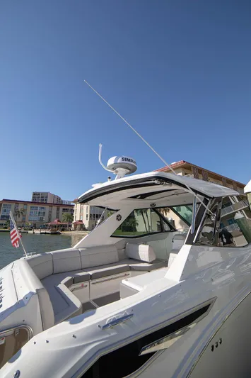 Vive Tu Vida Yacht Photos Pics 