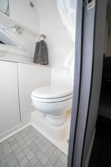 Vive Tu Vida Yacht Photos Pics 