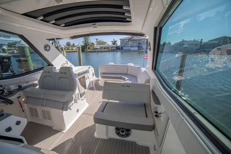 Vive Tu Vida Yacht Photos Pics 