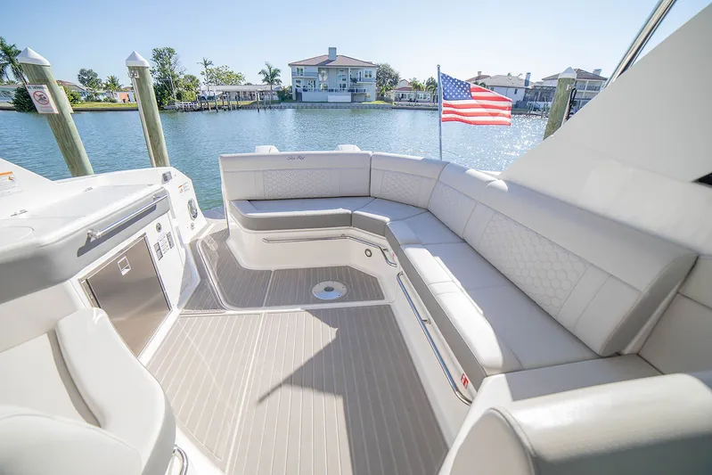 Vive Tu Vida Yacht Photos Pics 