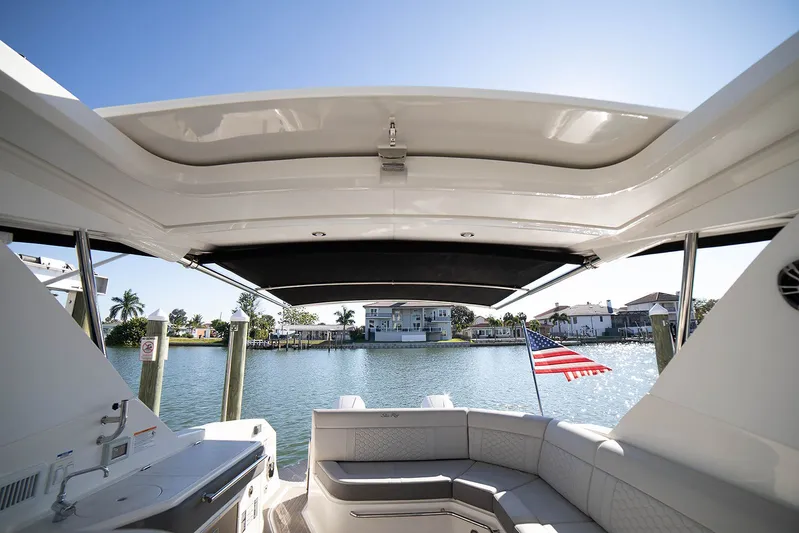 Vive Tu Vida Yacht Photos Pics 