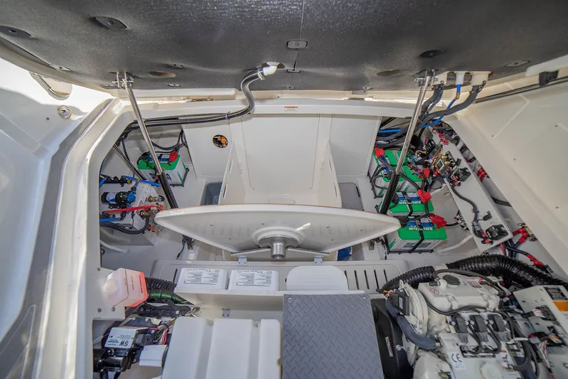 Vive Tu Vida Yacht Photos Pics 