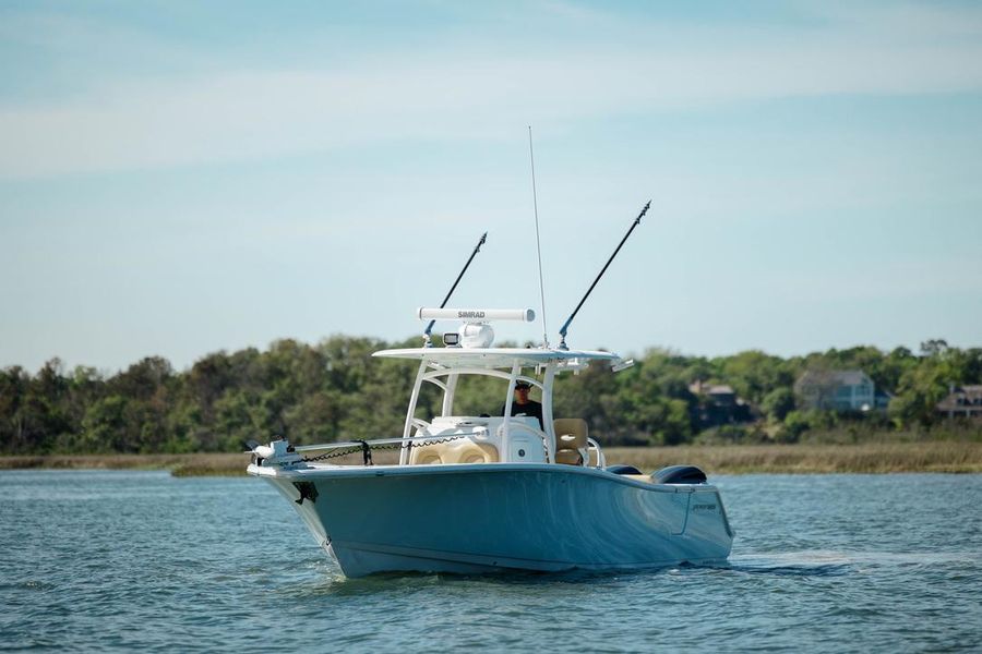 2016 Sportsman 31