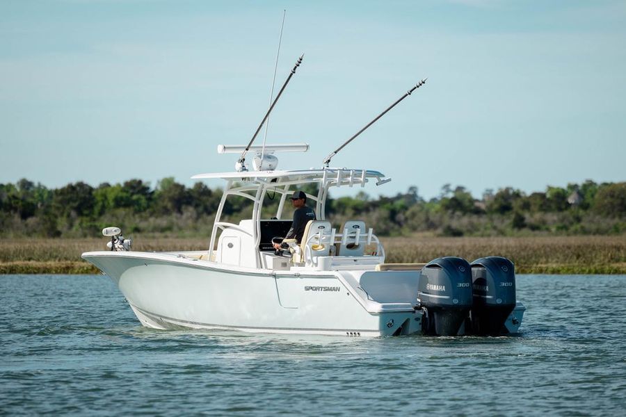 2016 Sportsman 31