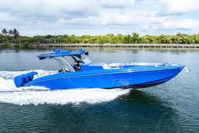 2020 Midnight Express 43 Open