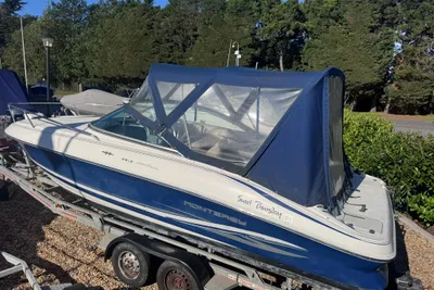 2001 Monterey 218LSC Montura Cuddy