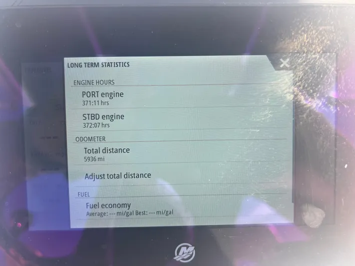  Yacht Photos Pics Display screen showing engine hours and odometer for 2019 Contender 32 ST boat.