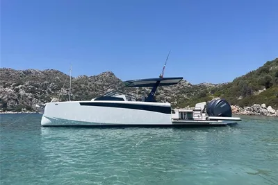 2024 Virtue V10 Top