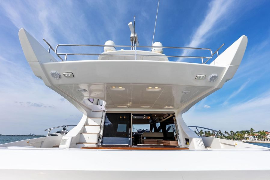 2014 Azimut 64