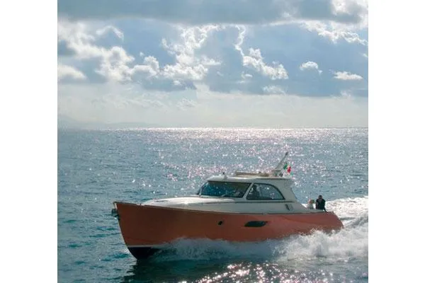  Yacht Photos Pics Manufacturer Provided Image