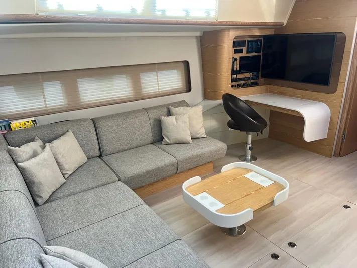 Champion Yacht Photos Pics 