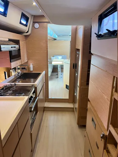 Champion Yacht Photos Pics 