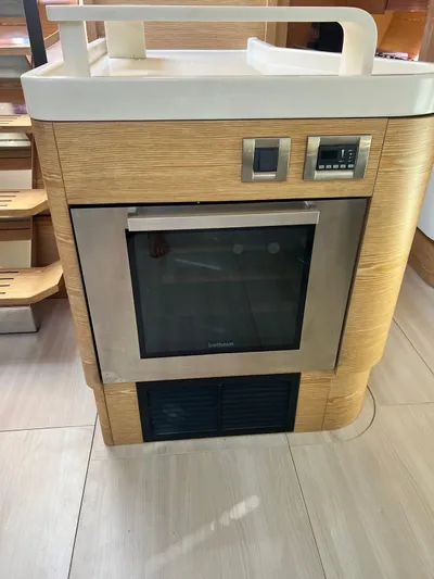 Champion Yacht Photos Pics 