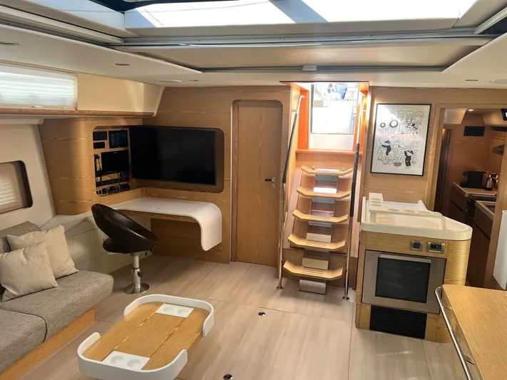 Champion Yacht Photos Pics 