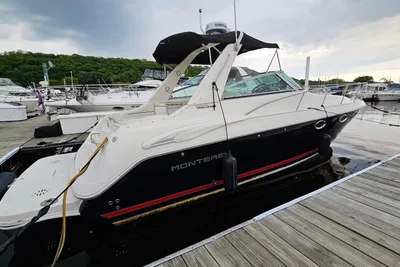 Monterey 322 Cruiser