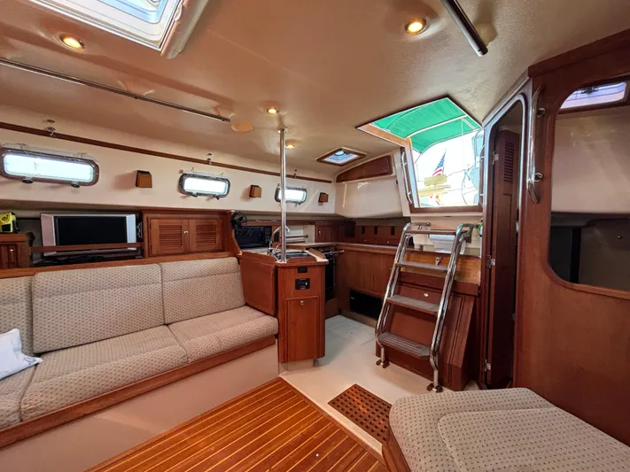 Dawn Treader Yacht Photos Pics 