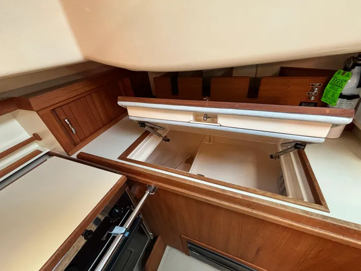 Dawn Treader Yacht Photos Pics 