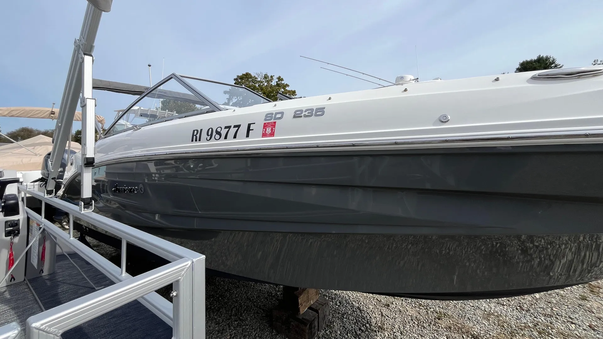 2023 Hurricane SunDeck 235 OB Photo