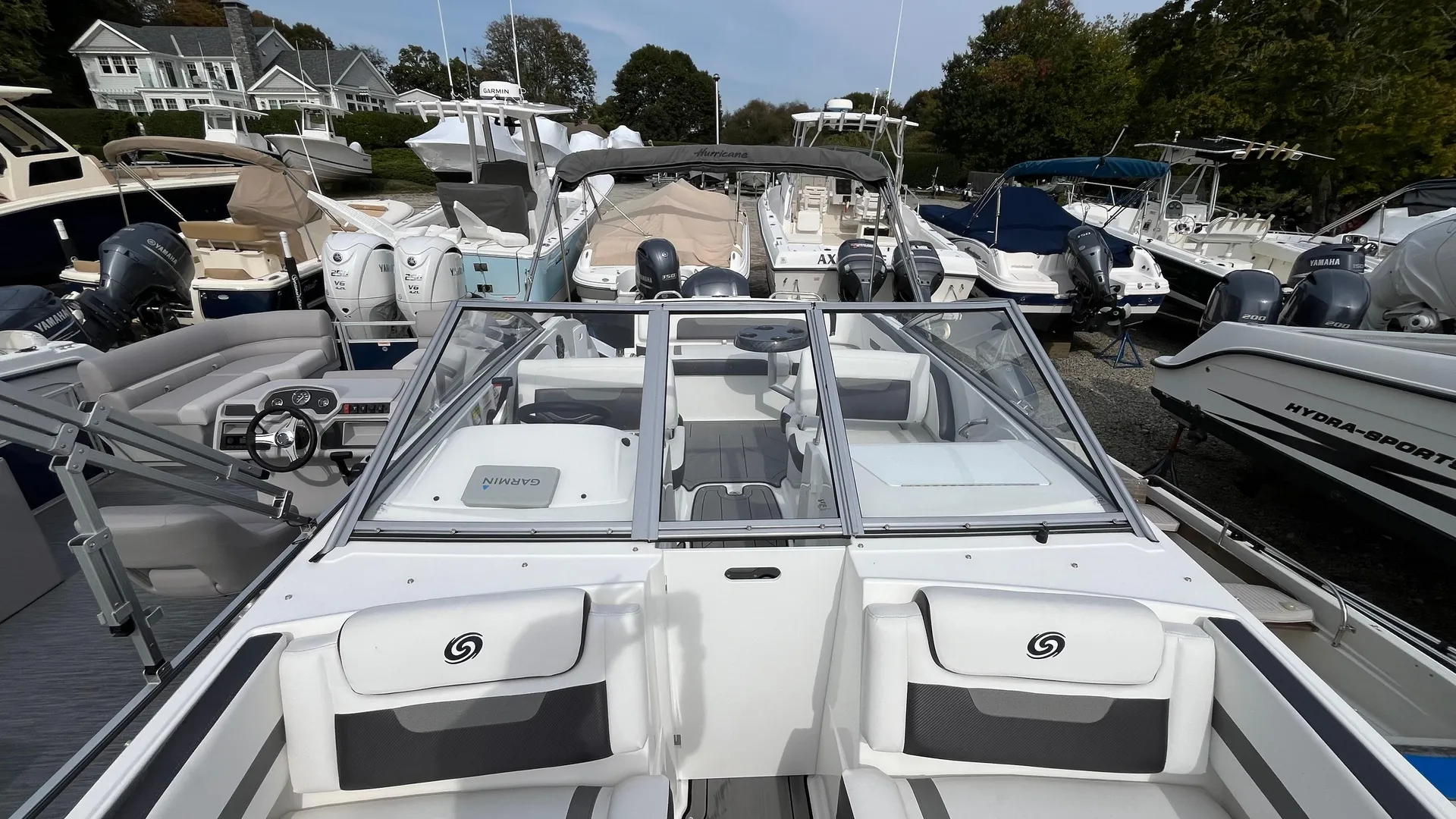2023 Hurricane SunDeck 235 OB Photo