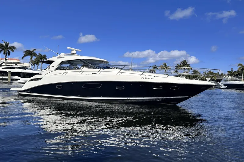 Bitos Yacht Photos Pics 