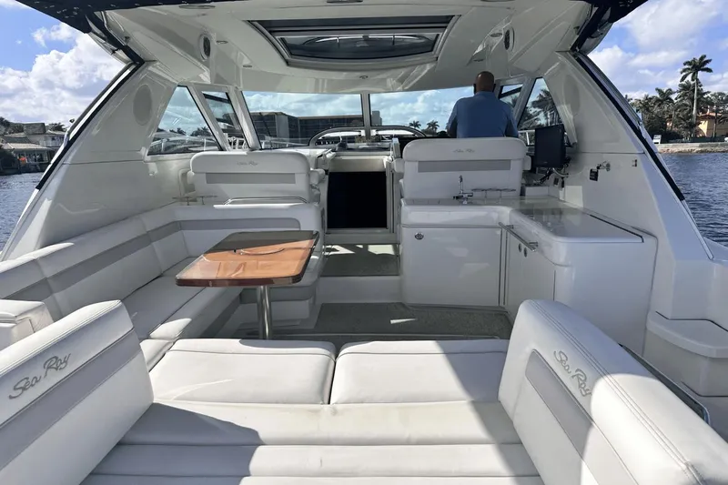 Bitos Yacht Photos Pics 