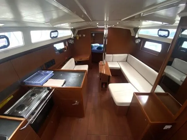 Oriole Yacht Photos Pics Oceanis 41.1