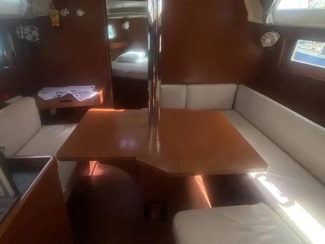 Oriole Yacht Photos Pics Oceanis 41.1