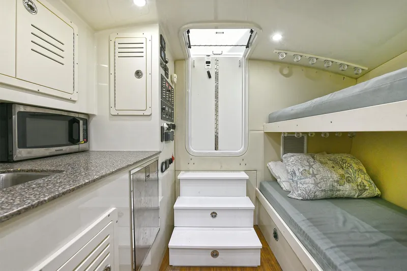 Rufin It Yacht Photos Pics 