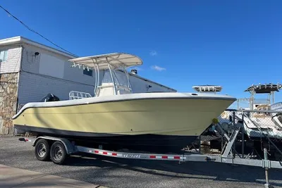 Cobia 237 Center Console