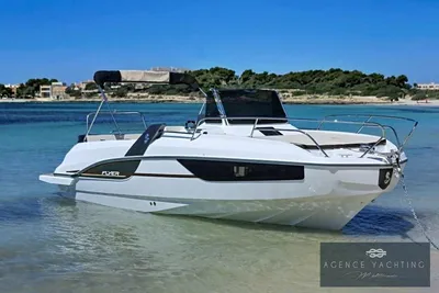 2016 Beneteau Flyer 7.7 Sundeck