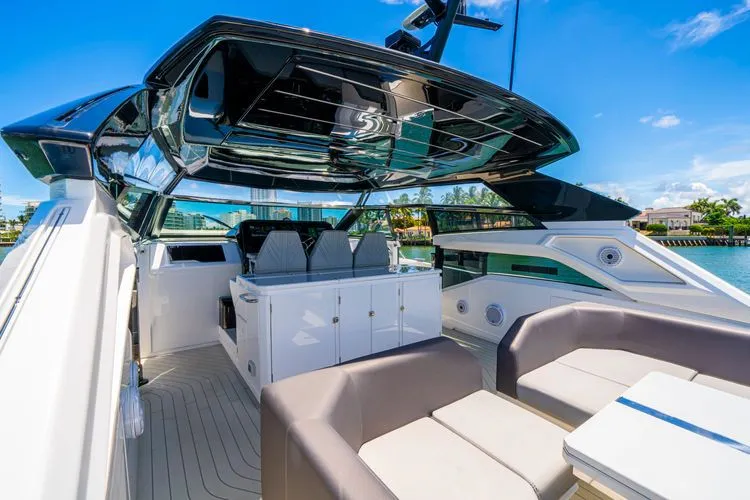  Yacht Photos Pics 2024 Sunseeker Superhawk 55 - Image 14