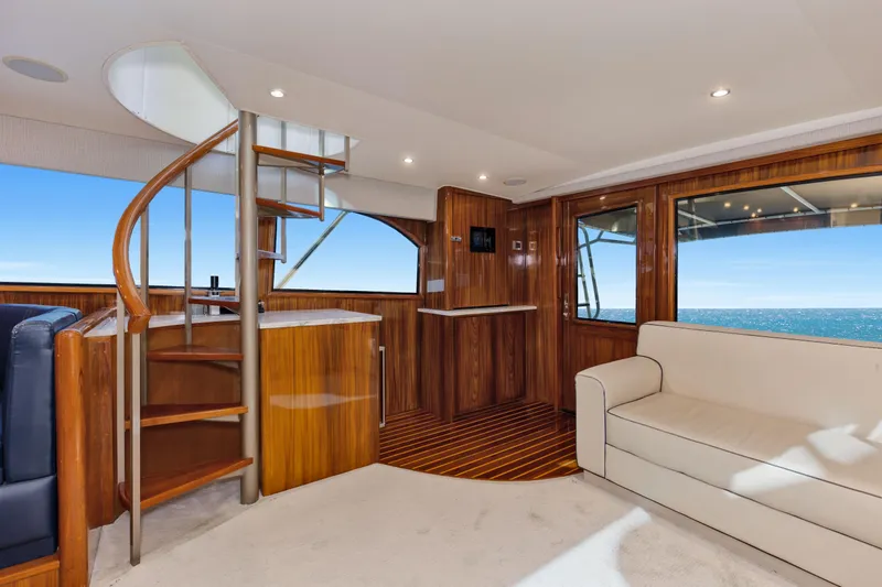 Partnership Yacht Photos Pics 2001 65 Viking Convertible Enclosed Bridge Partnership Salon Profile