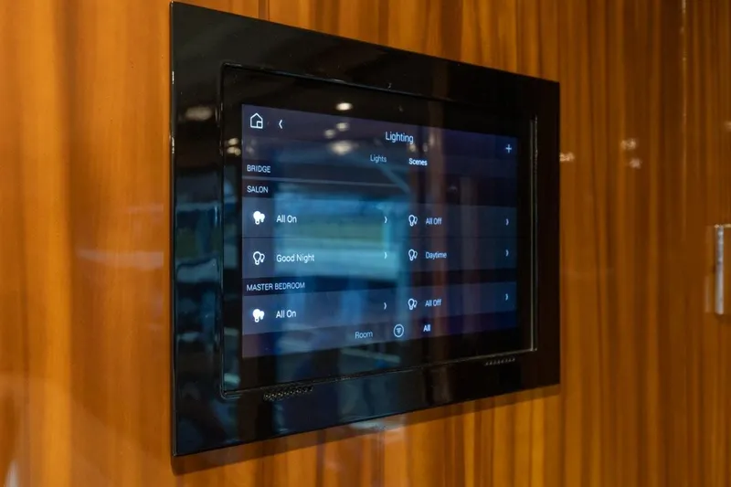 Partnership Yacht Photos Pics 2001 65 Viking Convertible Enclosed Bridge Partnership Control Panel