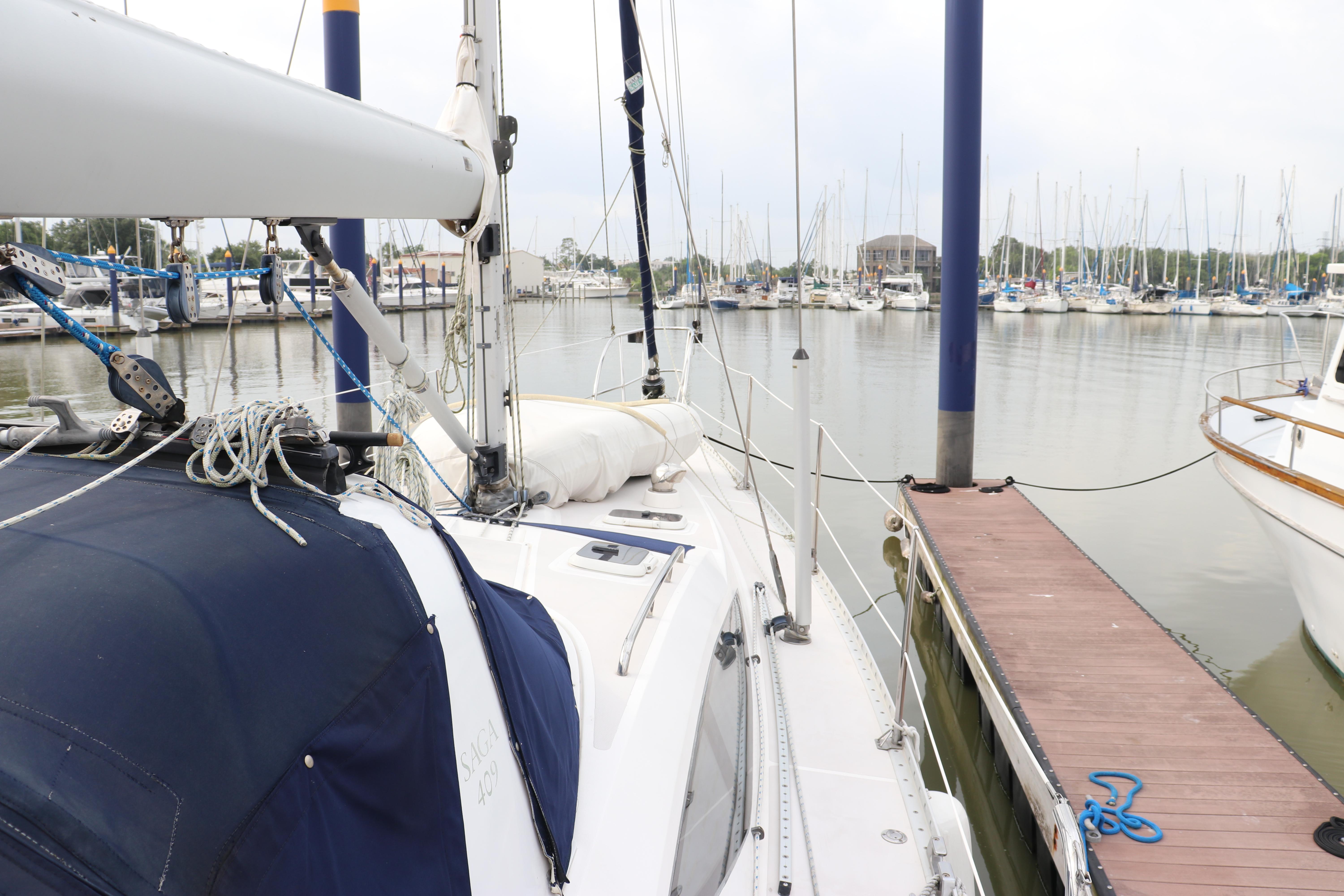 saga 409 sailboatdata