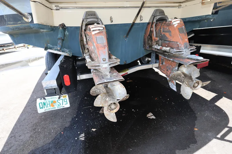  Yacht Photos Pics Rear view of 2020 Chris-Craft 30 Launch with dual Volvo Penta outdrives.