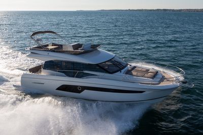 2024 Prestige PRESTIGE 520