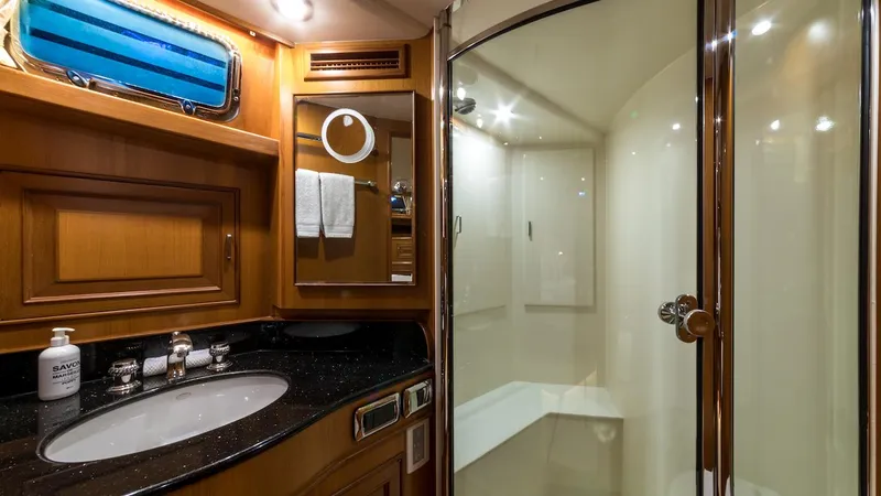 Perseus Yacht Photos Pics 