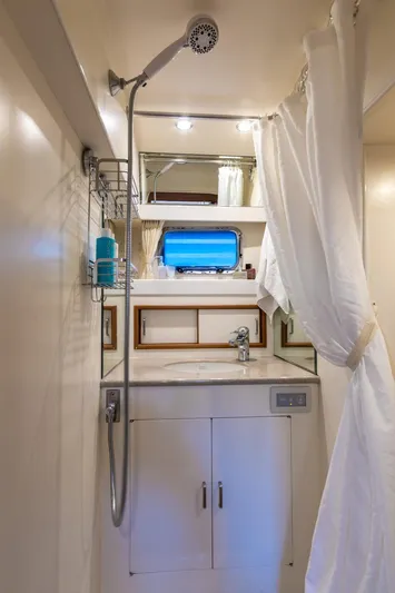 Perseus Yacht Photos Pics 