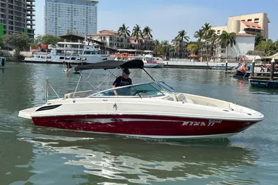 Sea Ray 240 Sundeck
