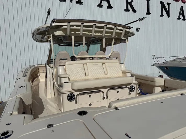  Yacht Photos Pics 2026 Grady-White Canyon 386 boat interior at marina.