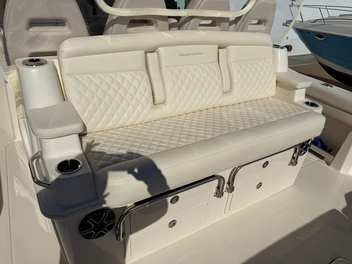 Yacht Photos Pics Luxurious seating on Grady-White Canyon 386 boat, model year 2026.