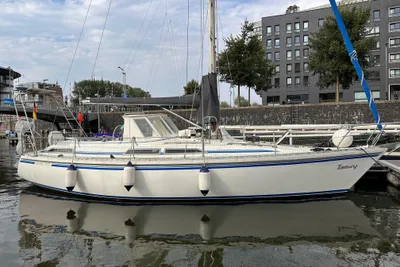 1988 Marine Projects Moody 376