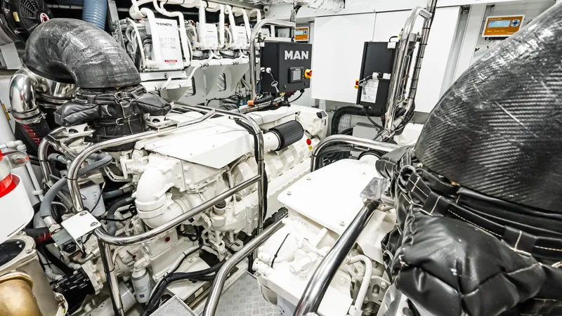 Stella Maris Yacht Photos Pics 