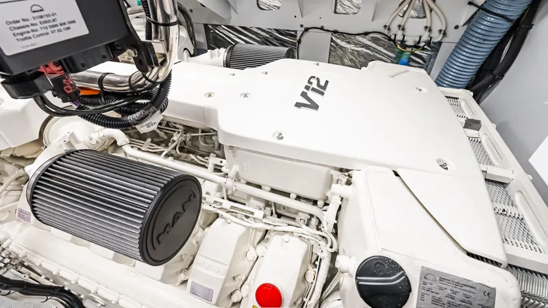 Stella Maris Yacht Photos Pics 