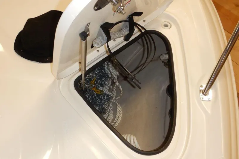  Yacht Photos Pics Anchor locker of 2008 Sea Ray 40 Sundancer with ropes and chains.