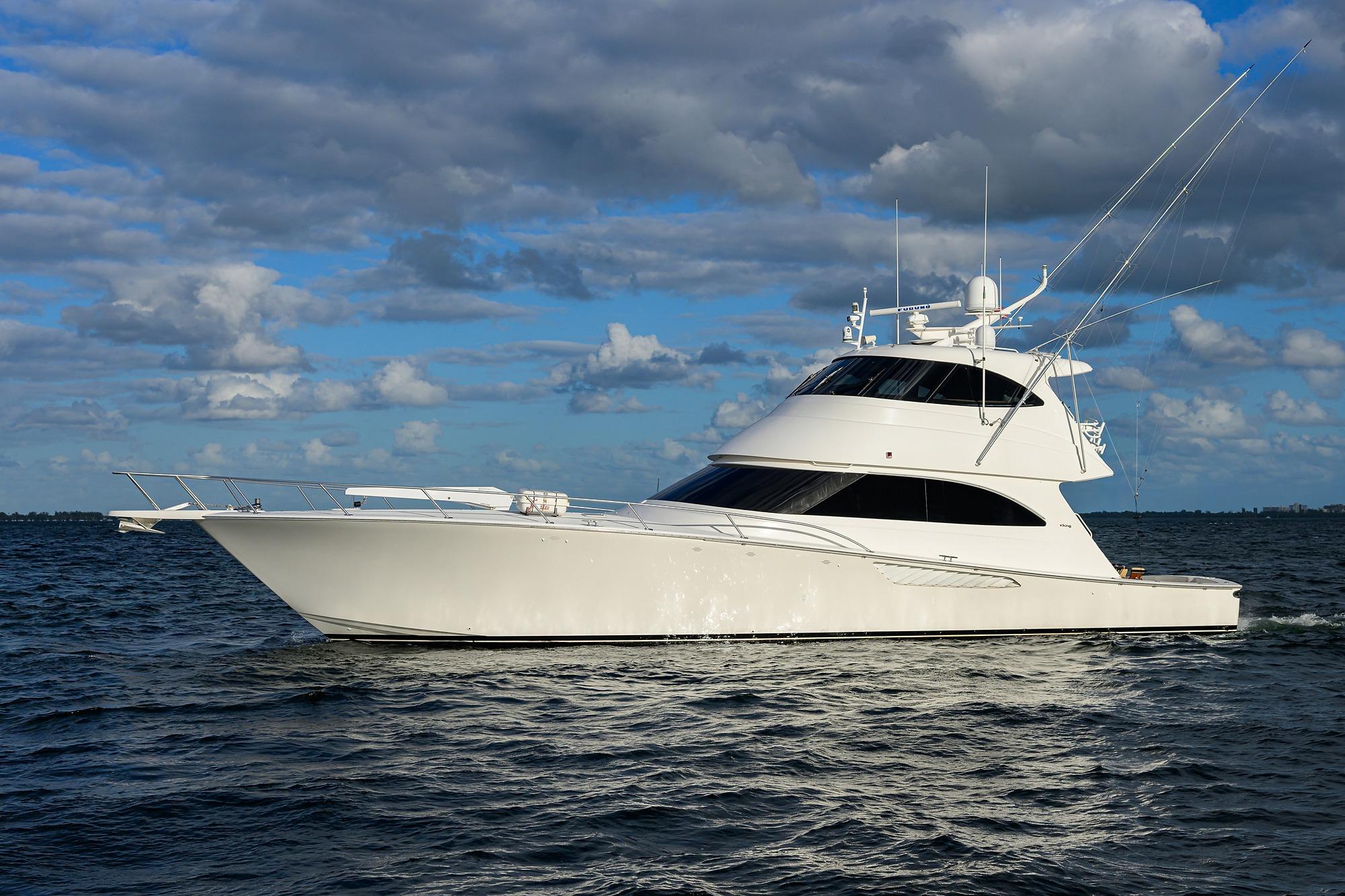 Viking Enclosed Bridge