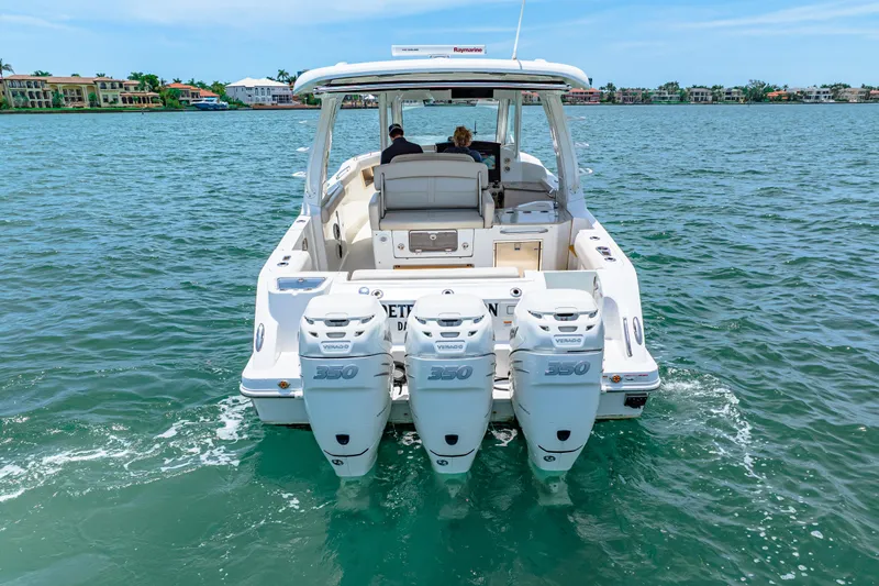Our Trade Yacht Photos Pics 2019 Boston Whaler 350 Realm Profile Photo