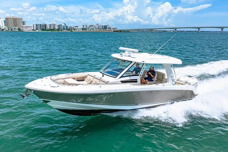 Our Trade Yacht Photos Pics 2019 Boston Whaler 350 Realm Running Photo