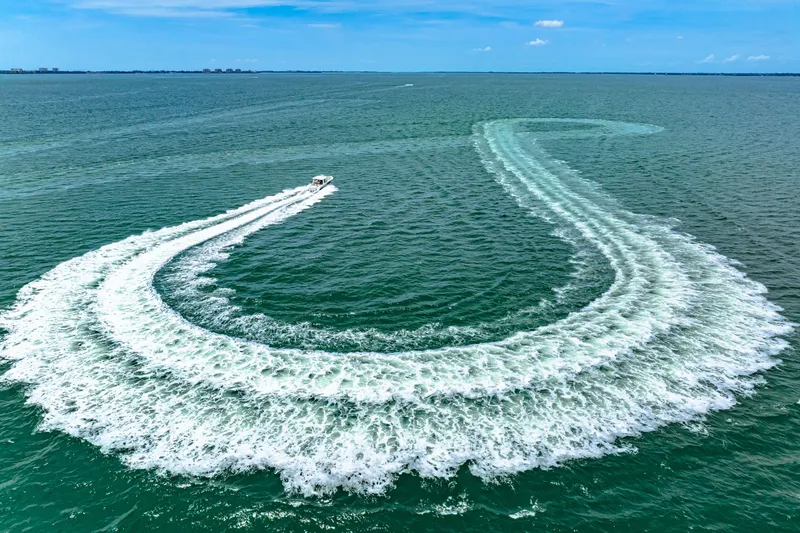 Our Trade Yacht Photos Pics 2019 Boston Whaler 350 Realm Running Photo